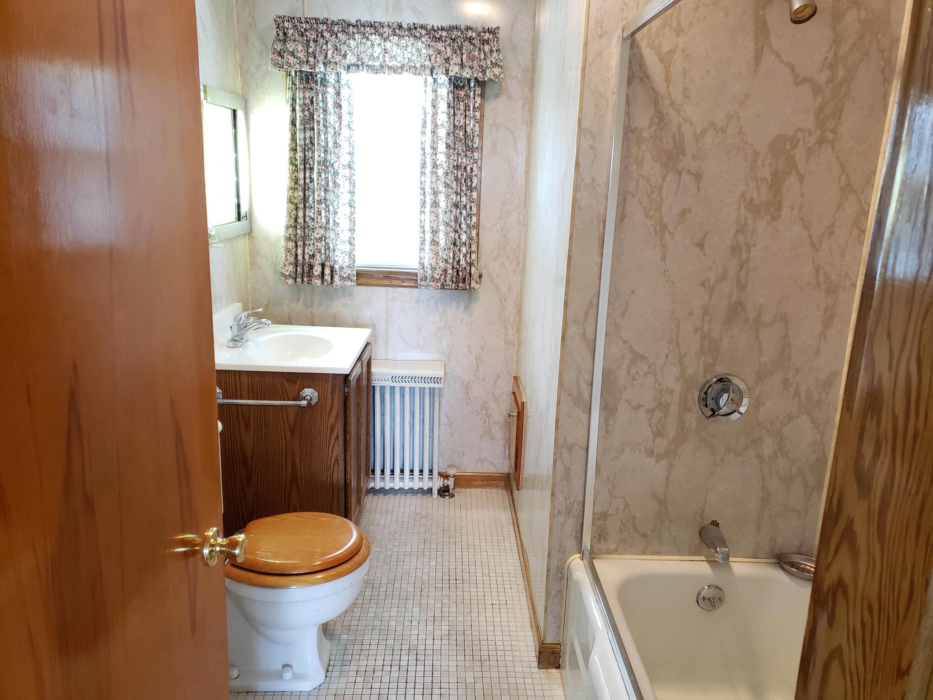 15 St Croix Street Lewiston, ME 04240 - Photo 7 of 13 20220627_145223