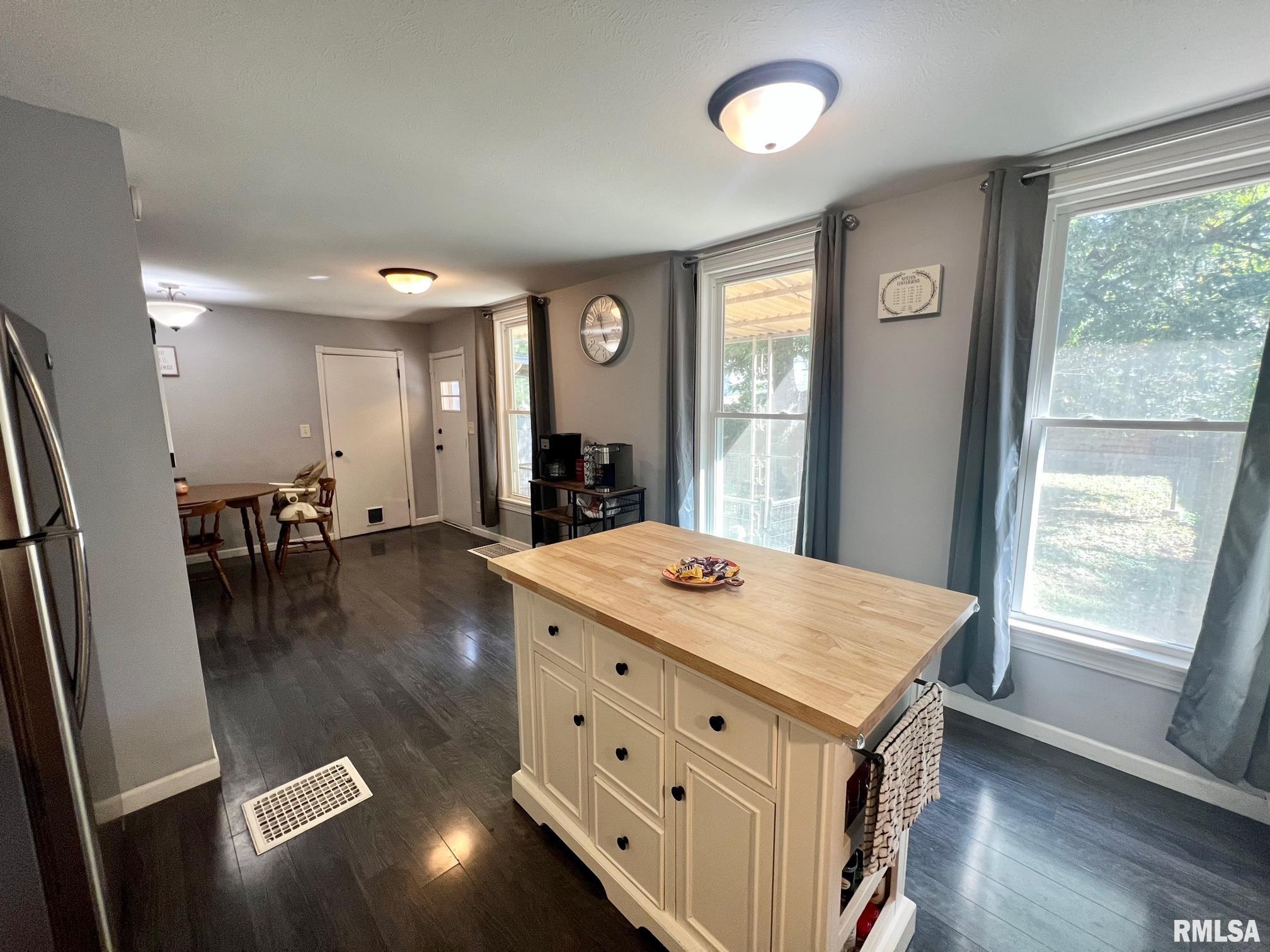 534 South State Street Springfield, IL 62704 - Photo 7 of 24