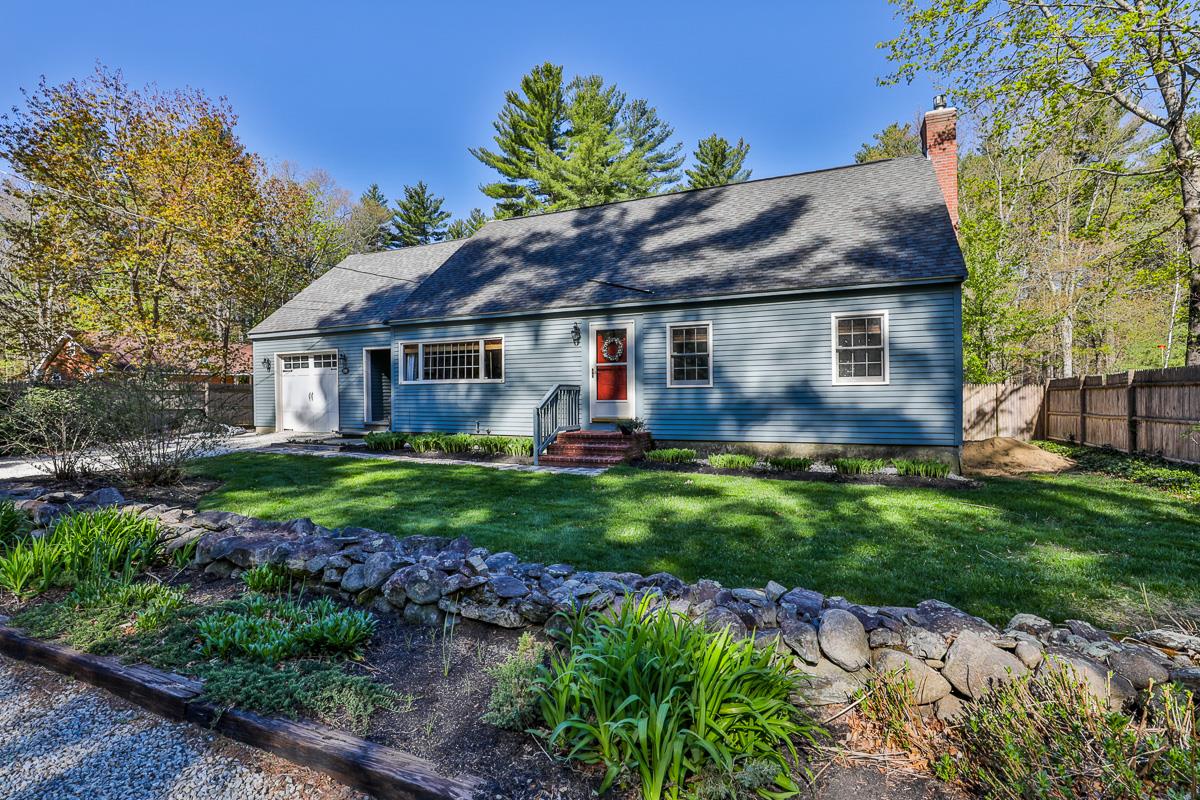 191 Rideout Road Hollis, NH 03049 - Photo 3 of 40