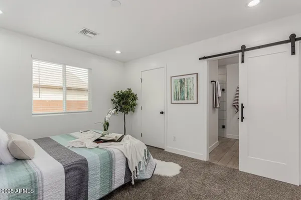 $1,850 | 2208 East Alta Vista Road, Phoenix, AZ 85042