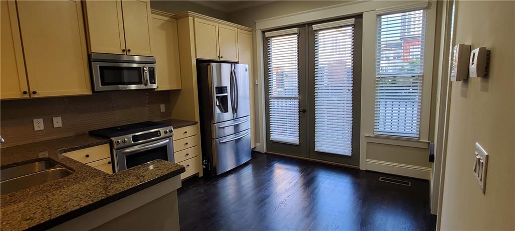4742 Cypress Commons Atlanta, GA 30338 - Photo 4 of 21