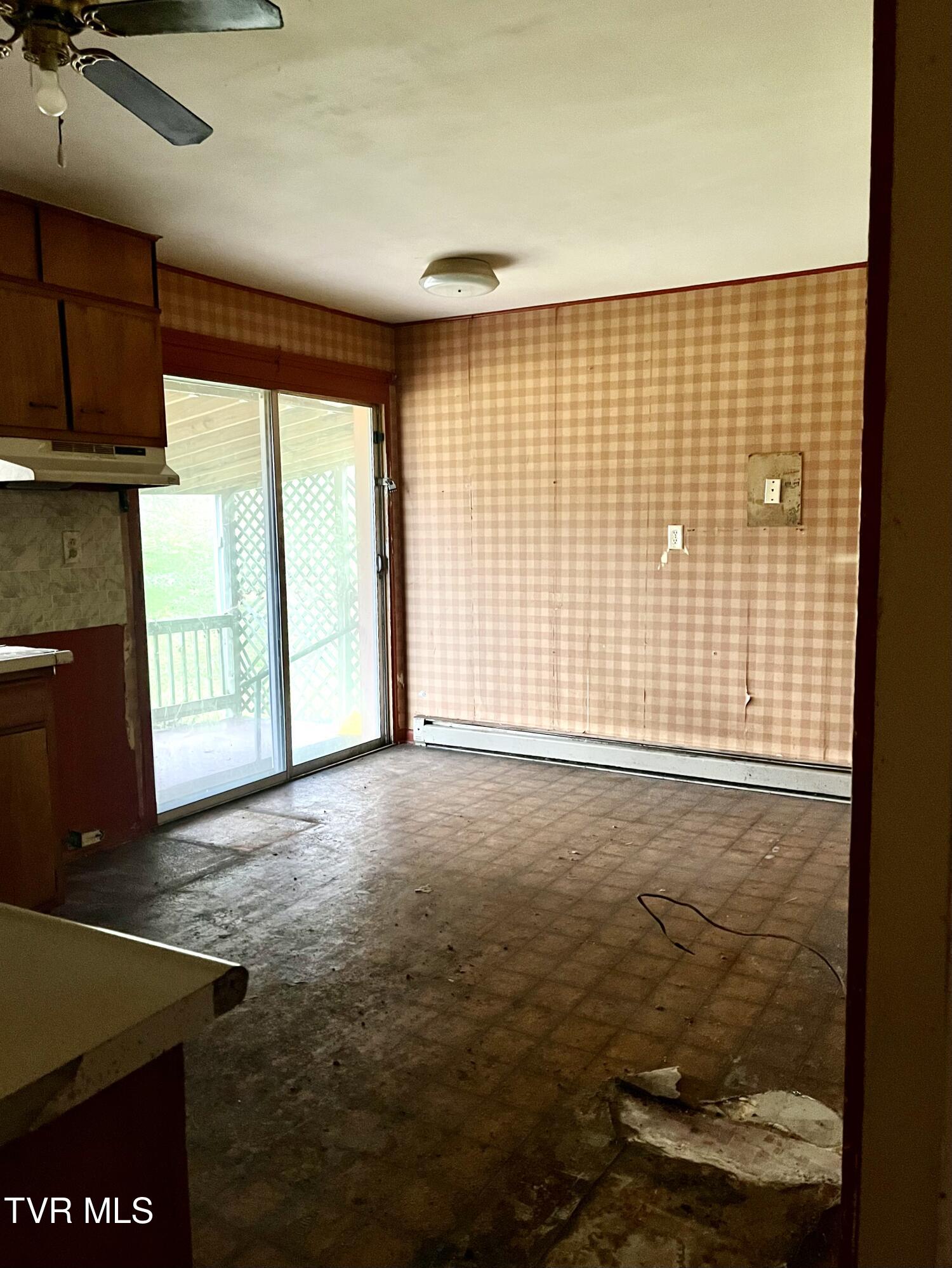 1365 Ridgeview Road Jonesville, VA 24263 - Photo 15 of 24 IMG_4861