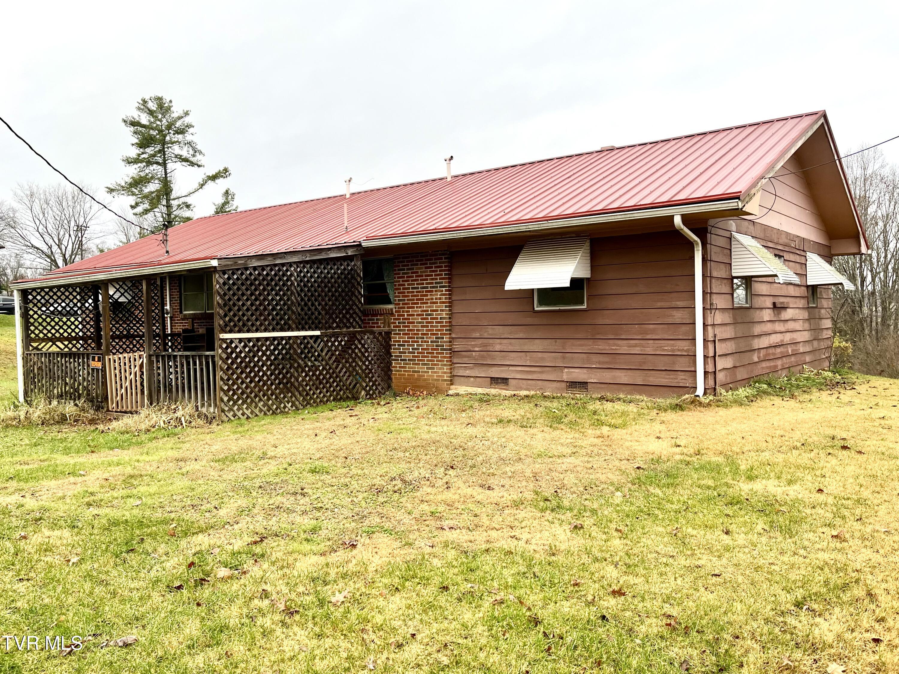1365 Ridgeview Road Jonesville, VA 24263 - Photo 7 of 24 IMG_4881