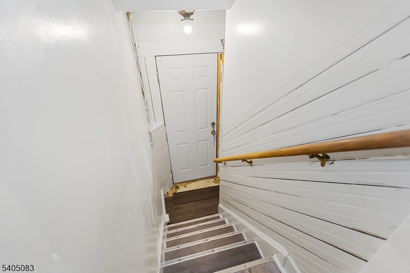 138 Nagle Street Paterson, NJ 07501 - Photo 12 of 35