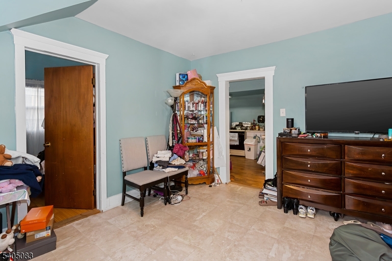 138 Nagle Street Paterson, NJ 07501 - Photo 14 of 35