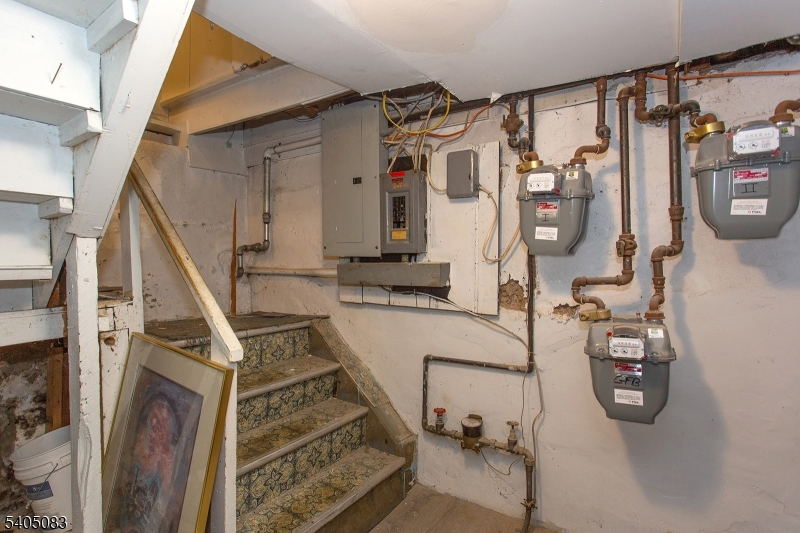 138 Nagle Street Paterson, NJ 07501 - Photo 16 of 35