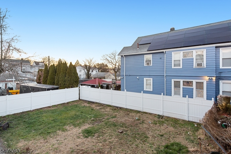 138 Nagle Street Paterson, NJ 07501 - Photo 28 of 35