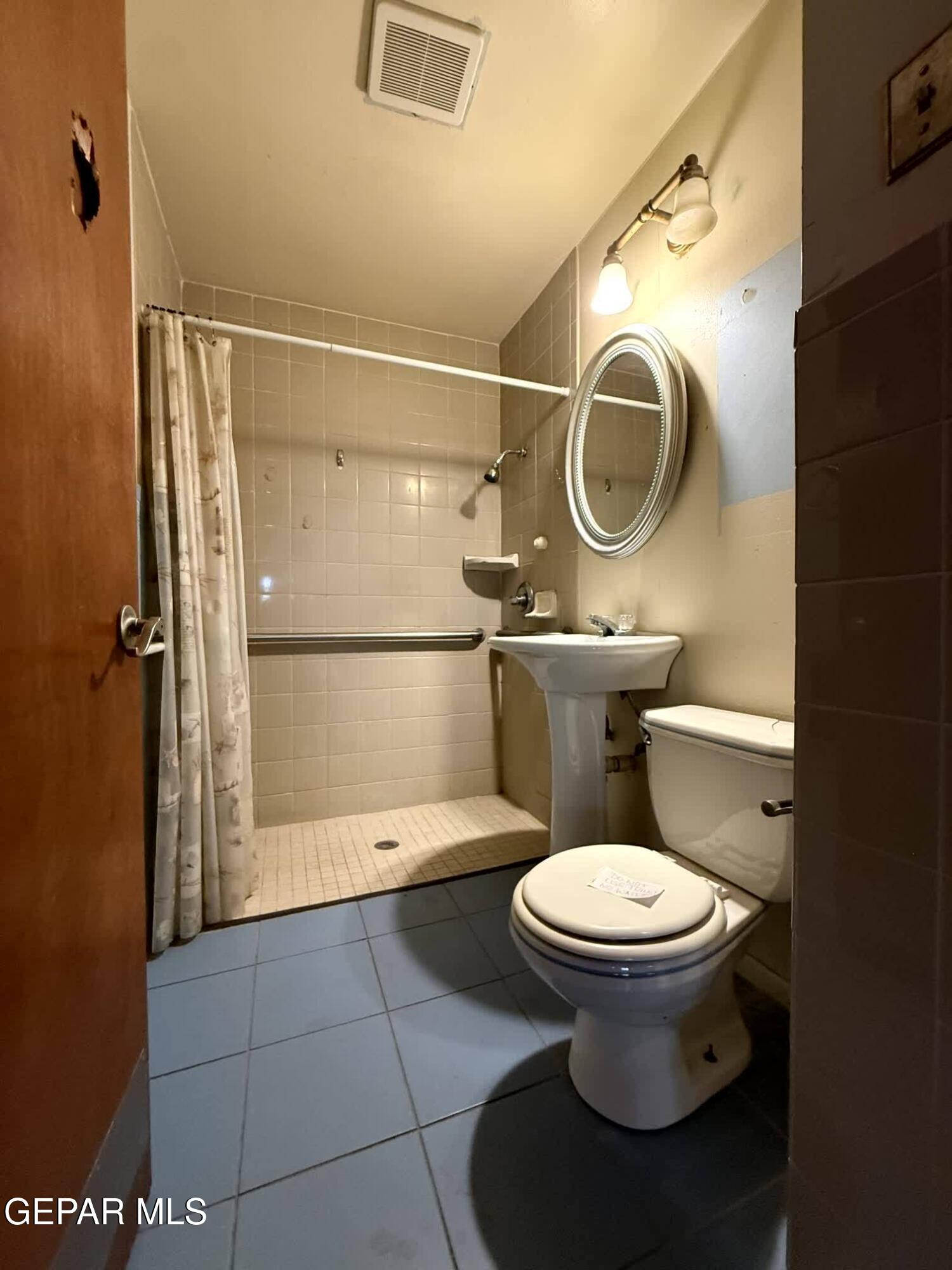 228 Mango Road El Paso, TX 79915 - Photo 22 of 49 IMG_4129