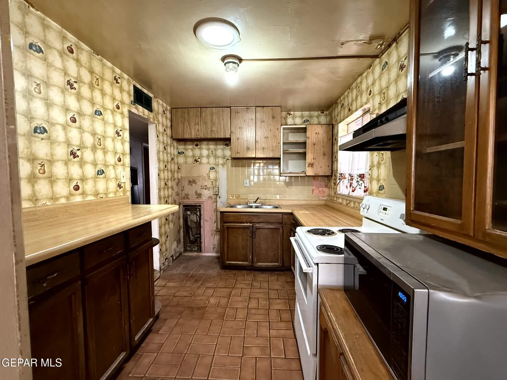 228 Mango Road El Paso, TX 79915 - Photo 10 of 49 IMG_4117