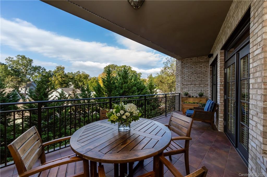 626 Queens Road, Unit 202 Charlotte, NC 28207 - Photo 21 of 30 Gallery Image 21