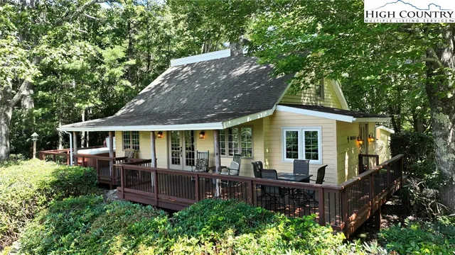 $739,000 | 351 Old Bark Road, Boone, NC 28607