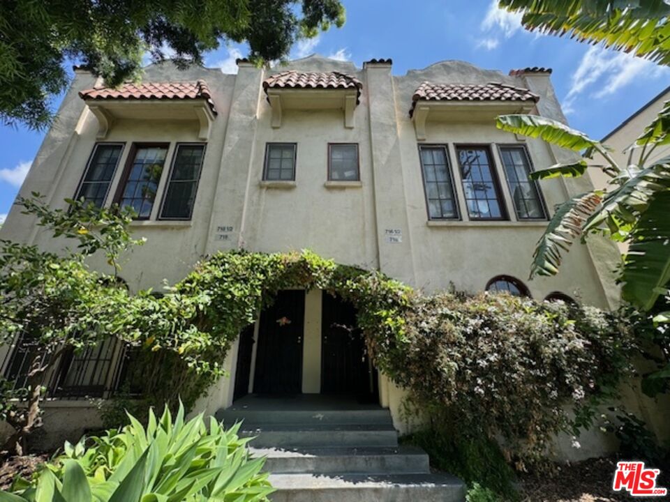 716 North Van Ness Ave  