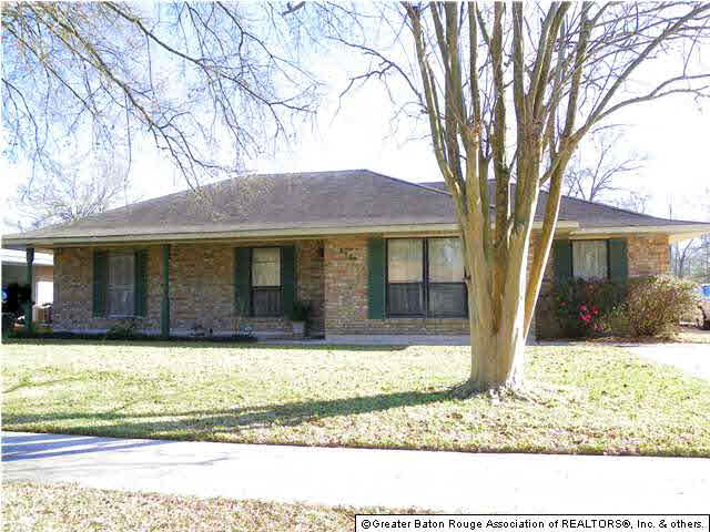 815 East Rome Street Gonzales, LA 70737 - Photo 1 of 32 Gallery Image 1