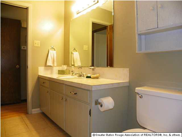 815 East Rome Street Gonzales, LA 70737 - Photo 21 of 32 Gallery Image 21