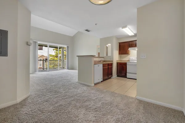 $165,000 | 2801 Chancellorsville Drive, Unit 928, Tallahassee, FL 32312