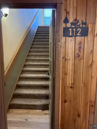 $459,900 | 400 Quadna Mountain Rd Hill, Unit 112, Hill City, MN 55748