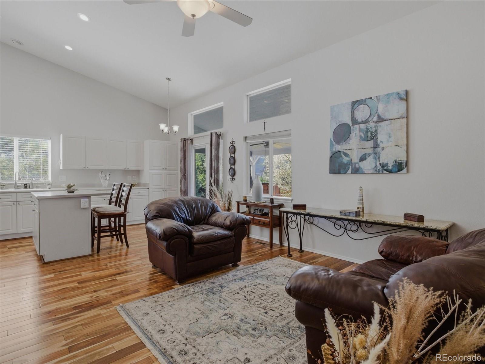 9357 Wolfe Place Highlands Ranch, CO 80129 - Photo 11 of 37