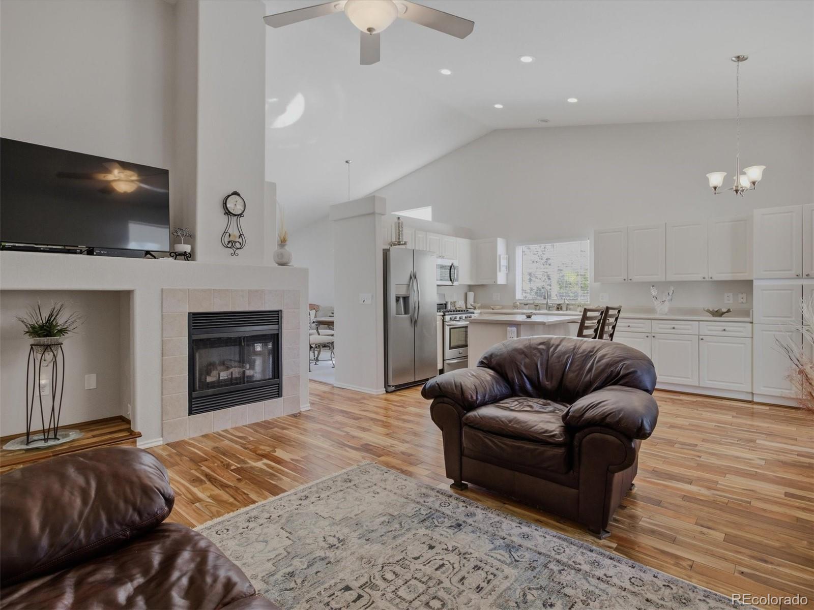 9357 Wolfe Place Highlands Ranch, CO 80129 - Photo 13 of 37