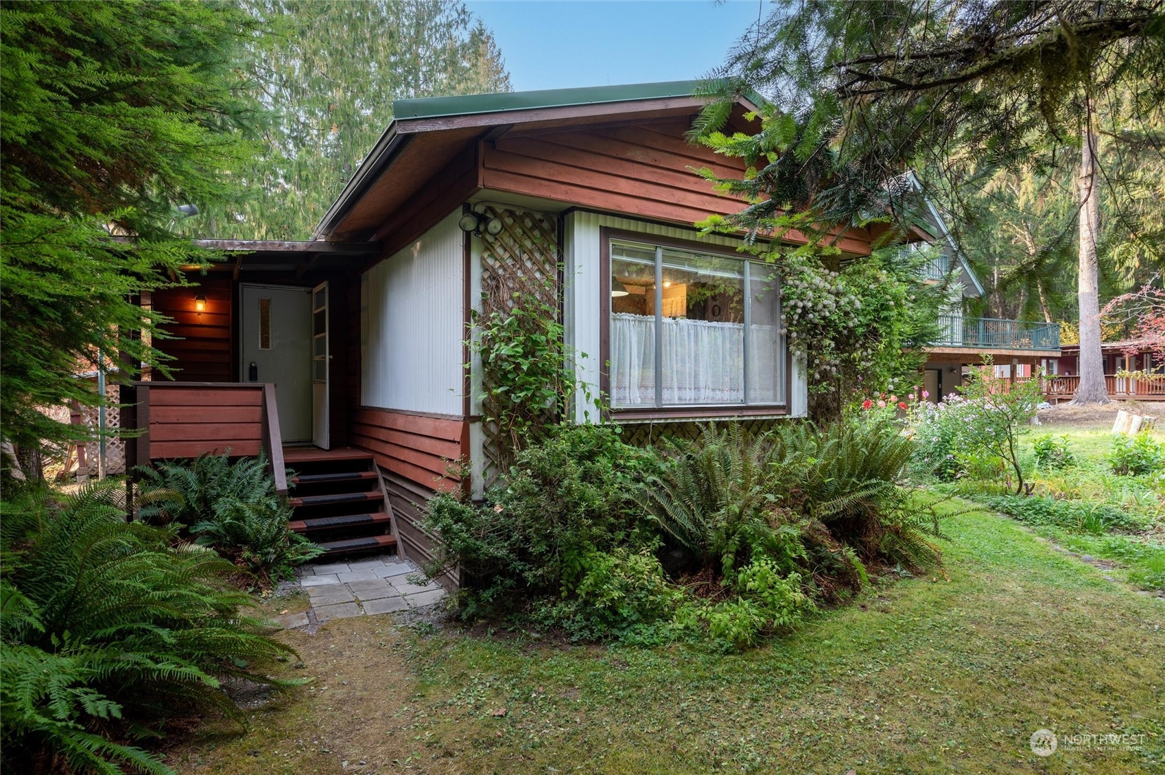 17014 Glacier Rim Drive Deming, WA 98244 - Photo 3 of 37