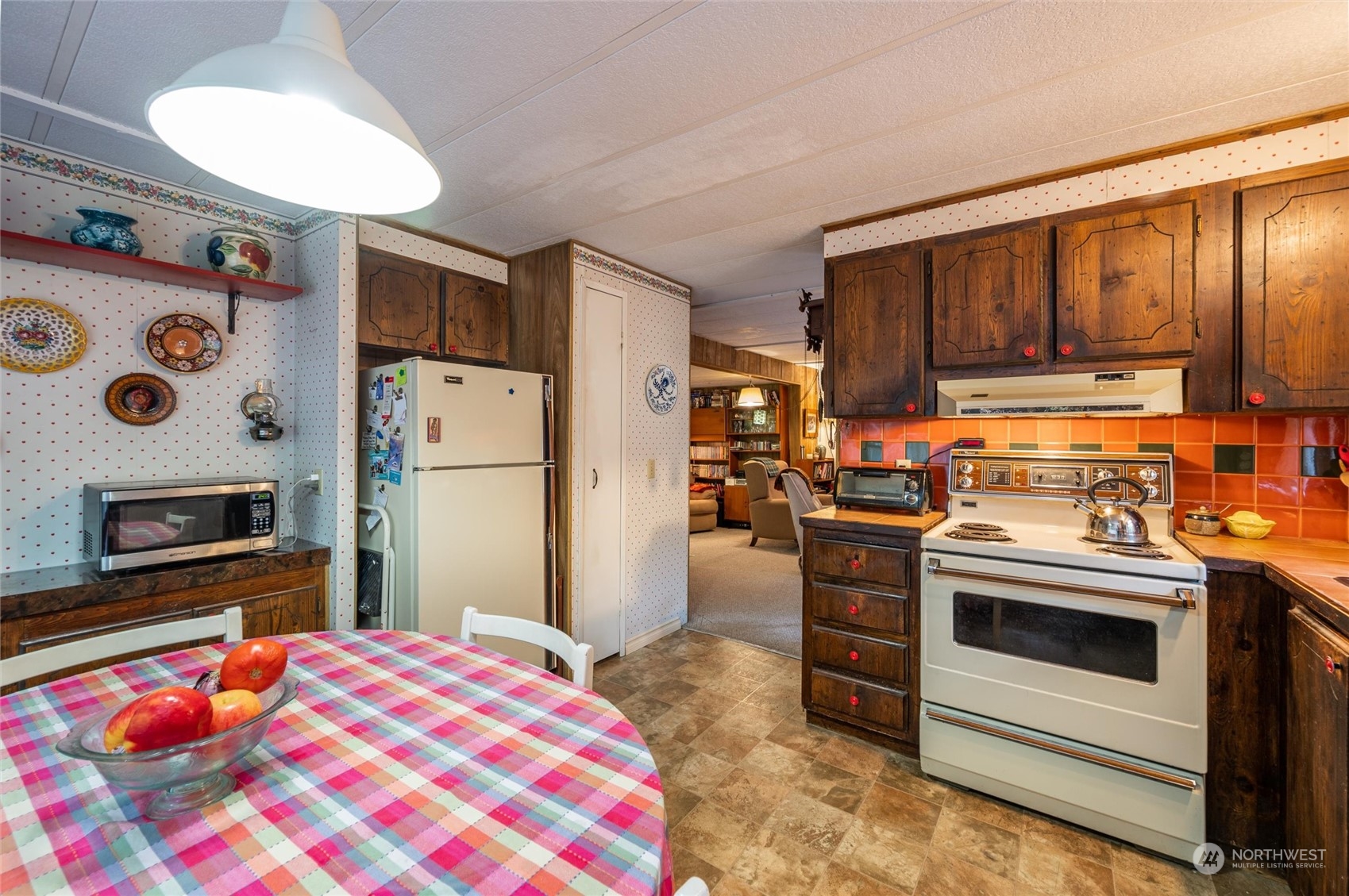 17014 Glacier Rim Drive Deming, WA 98244 - Photo 7 of 37