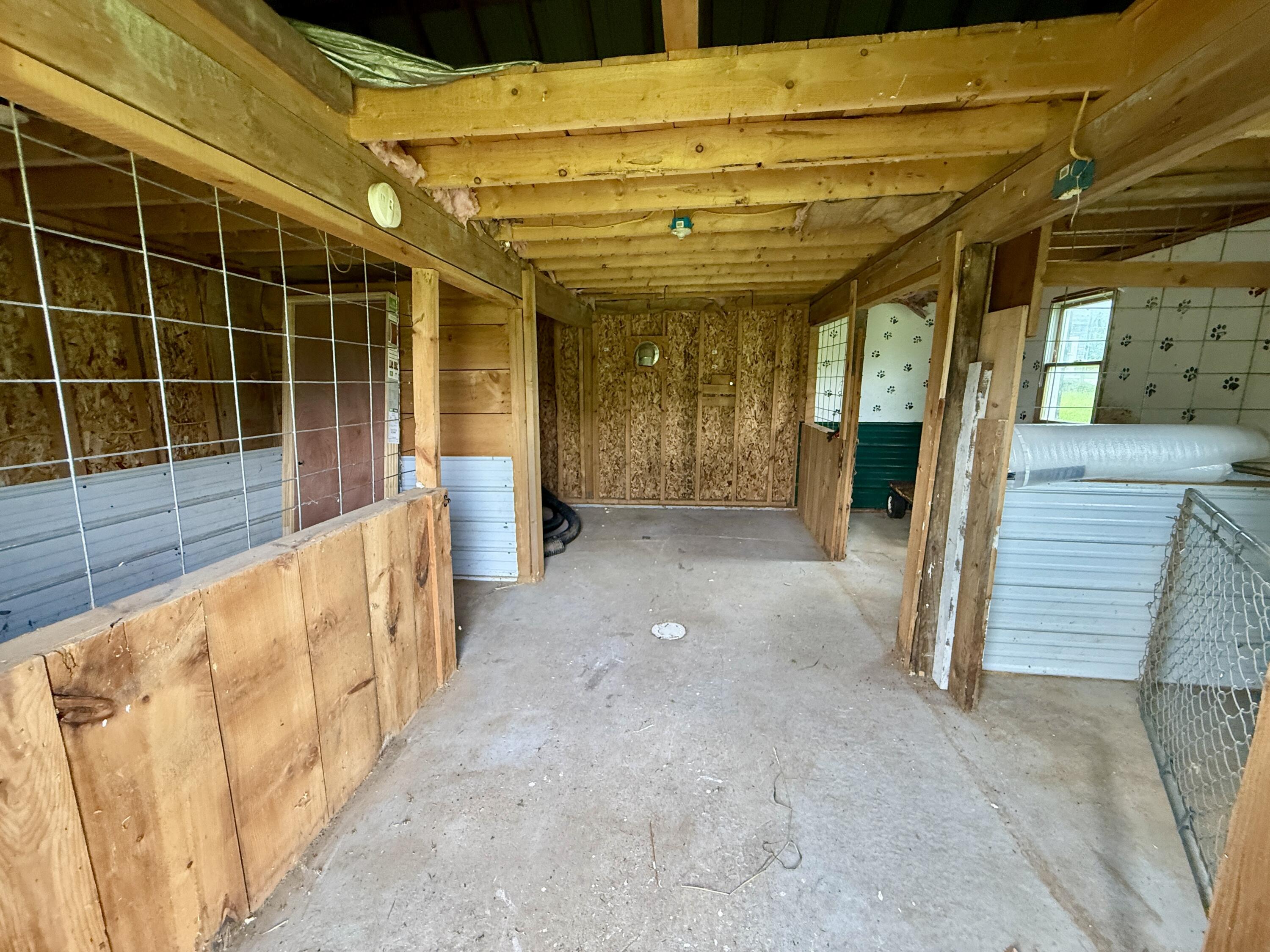 1740 Plank Road Ellenburg Depot, NY 12935 - Photo 19 of 25 Inside Kennel