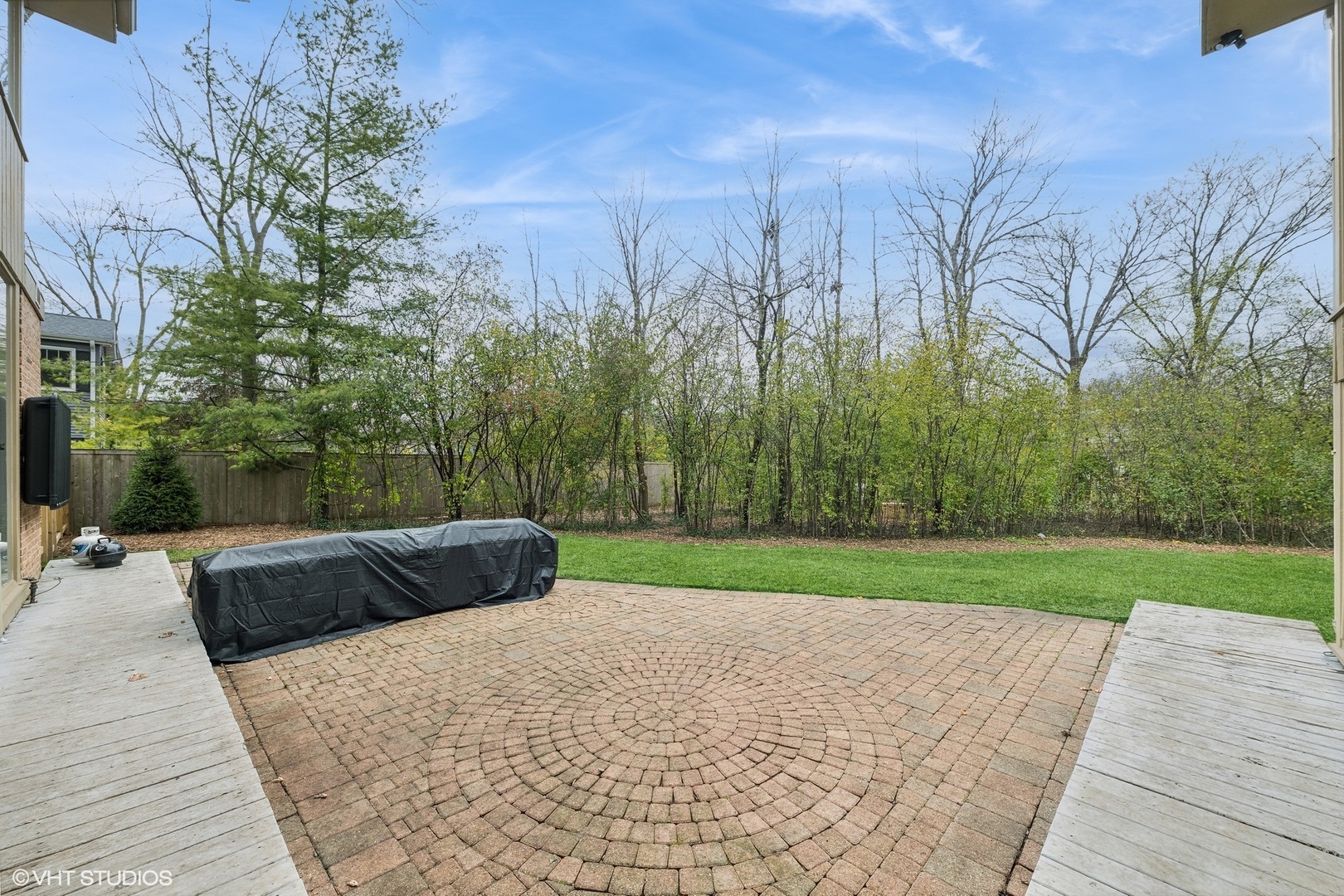 688 East Old Elm Road Lake Forest, IL 60045 - Photo 32 of 40 a view of backyard with outdoor seating and green space