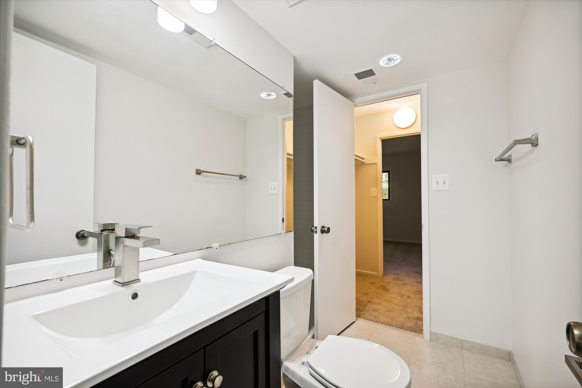 5673 Harpers Farm Road, Unit B Columbia, MD 21044 - Photo 7 of 72 Bath