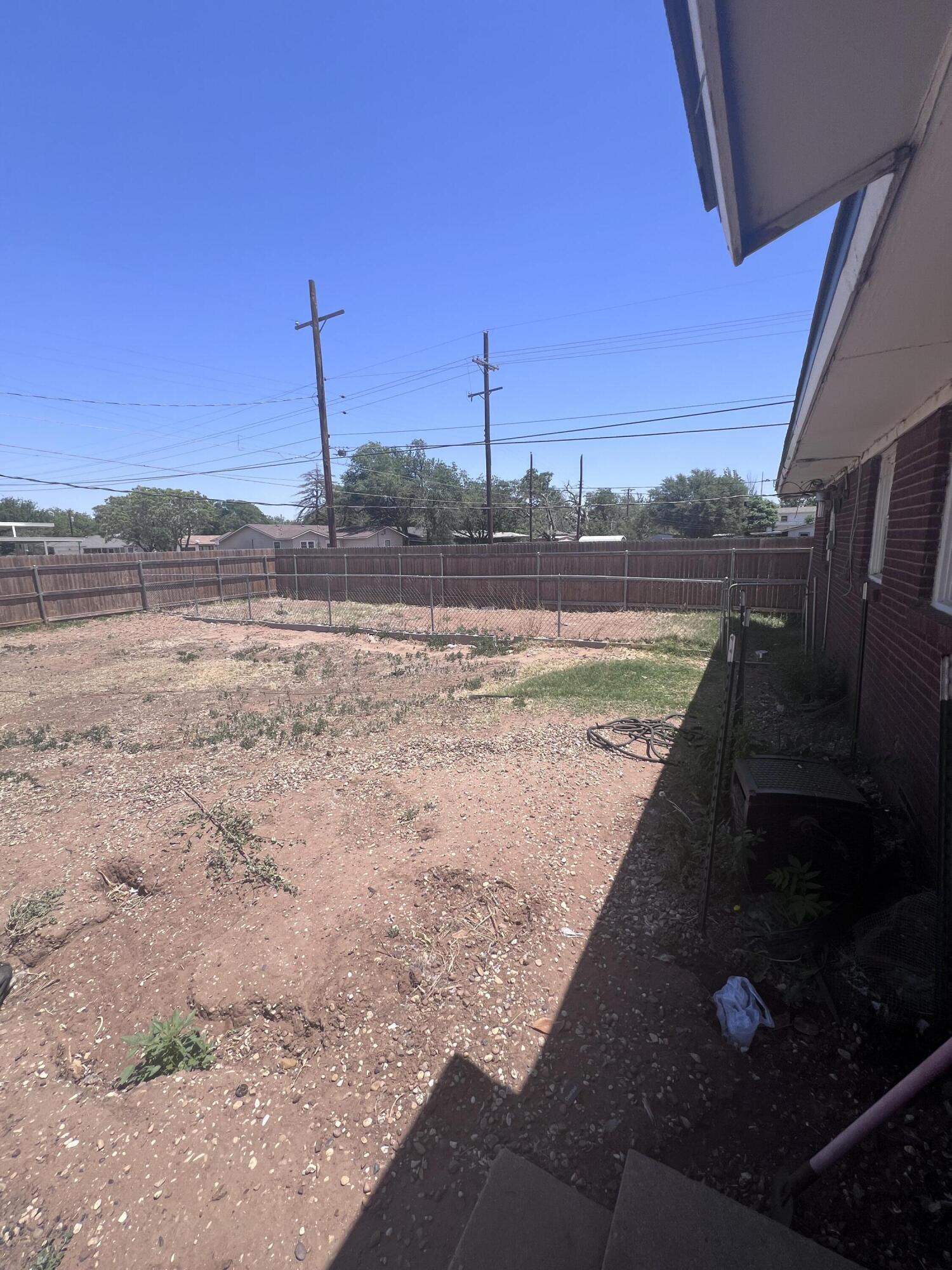 3102 48th Street Lubbock, TX 79413 - Photo 28 of 32 IMG_8622