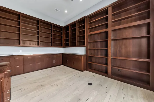 $2,495,000 | 4718 Miramont Circle, Bryan, TX 77802