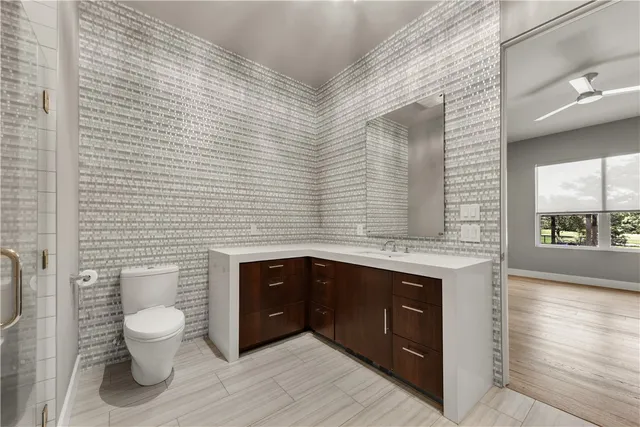 $2,495,000 | 4718 Miramont Circle, Bryan, TX 77802