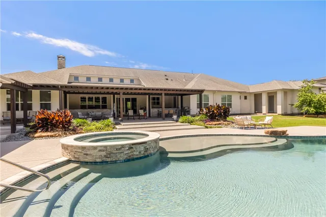 $2,495,000 | 4718 Miramont Circle, Bryan, TX 77802
