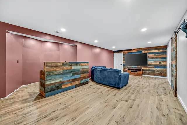 $395,000 | 464 Grover Road, Muskegon, MI 49442