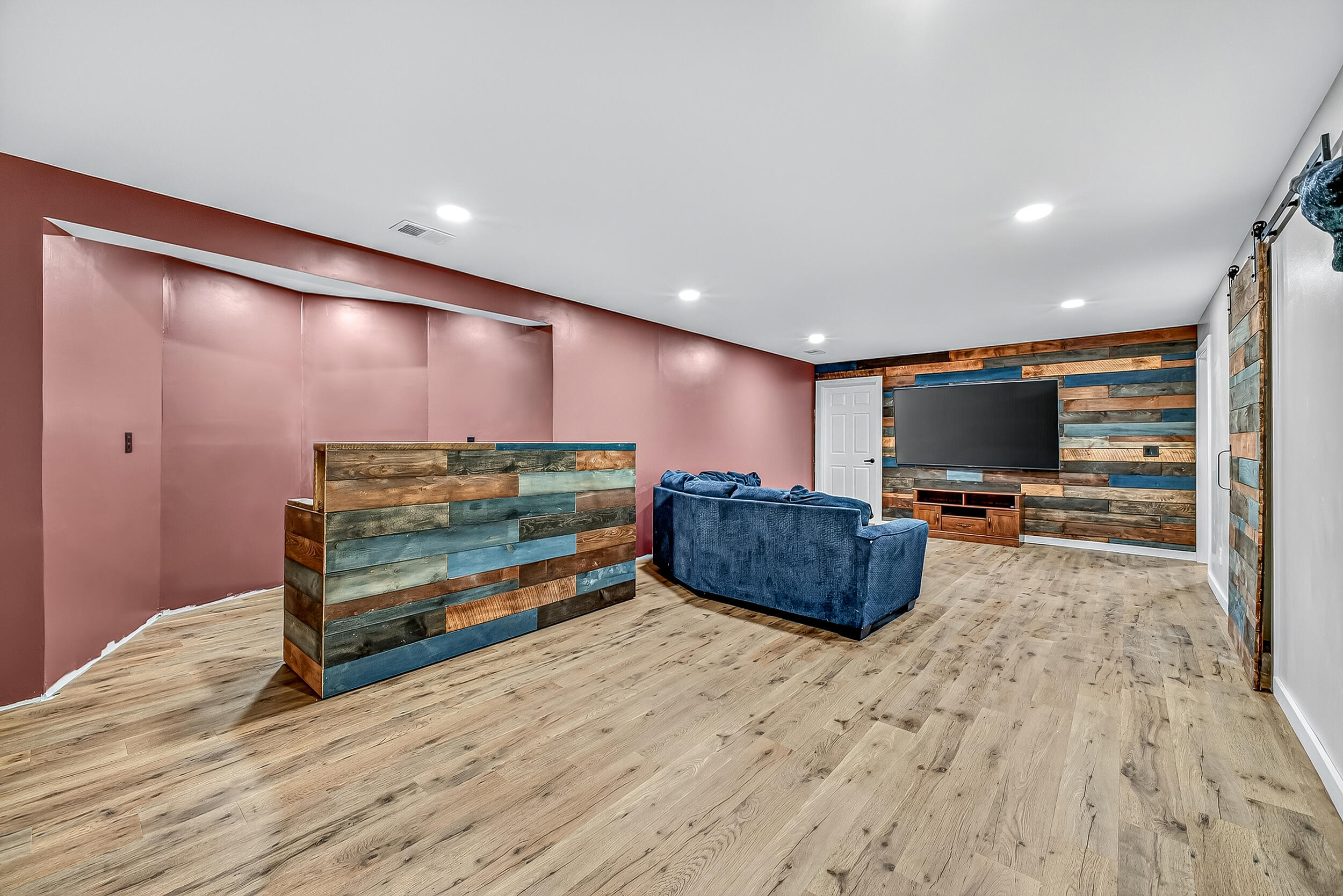 464 Grover Road Muskegon, MI 49442 - Photo 27 of 37 Basement Rec Space