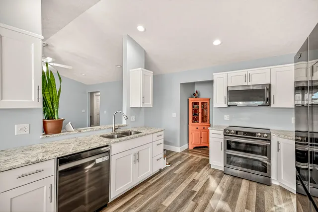 $395,000 | 464 Grover Road, Muskegon, MI 49442