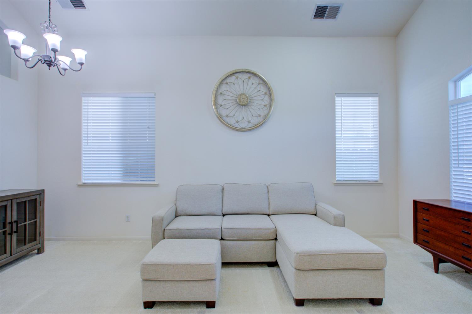 862 Moonbeam Way Turlock, CA 95382 - Photo 8 of 54