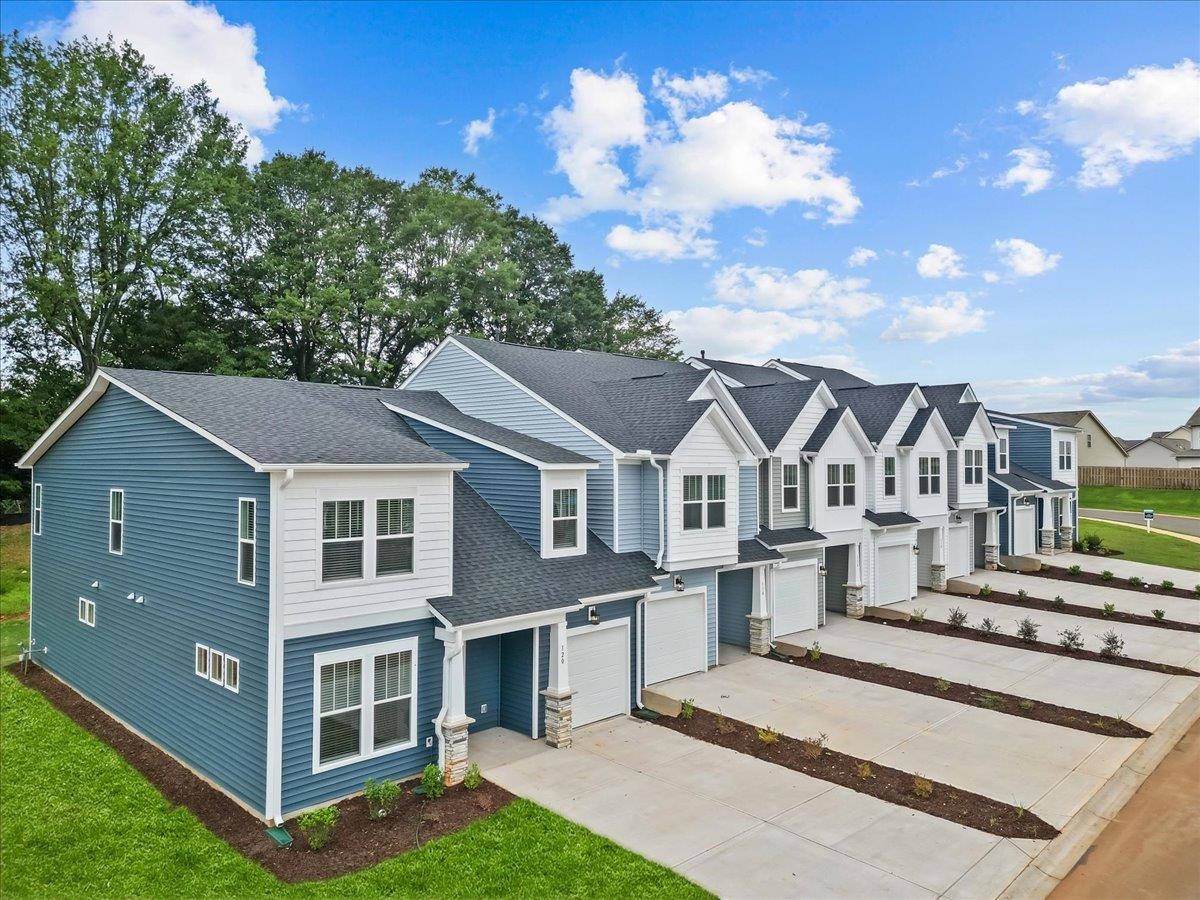 120 Aspen Ridge Lane Lyman, SC 29365 - Photo 2 of 31