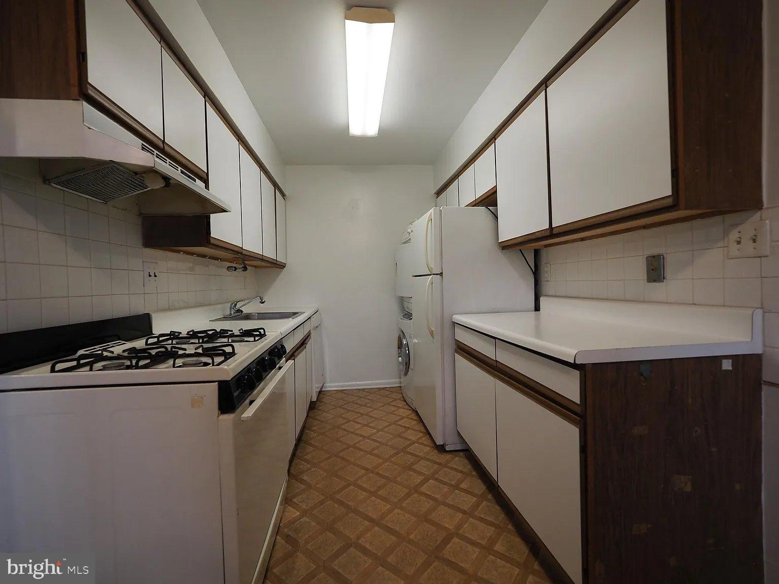 300 Byberry Road, Unit 308 Philadelphia, PA 19116 - Photo 8 of 27 Gallery Image 8