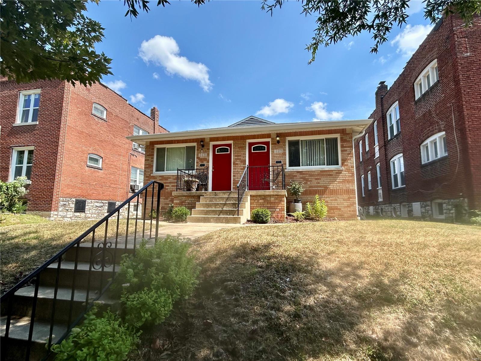 1026 Commodore Drive St. Louis, MO 63117 - Photo 12 of 13