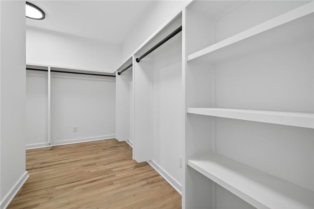 163 Walthall Street Southeast, Unit B Atlanta, GA 30316 - Photo 17 of 37 a view of an empty walk in closet