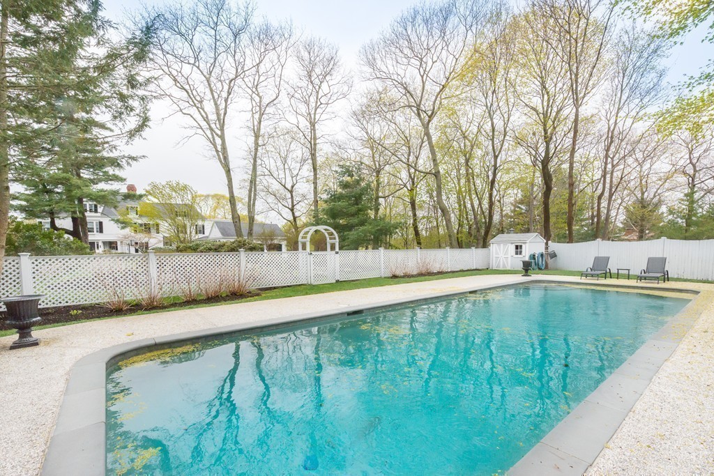 41 Hart Street Beverly, MA 01915 - Photo 29 of 30