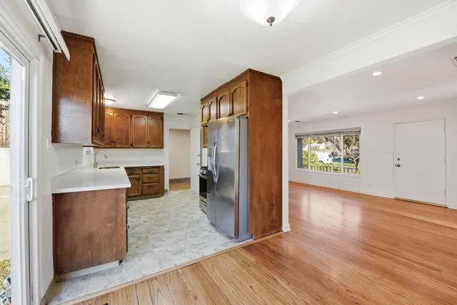 $899,950 | 16251-16251 Carolyn Street, Castro Valley, CA 94578