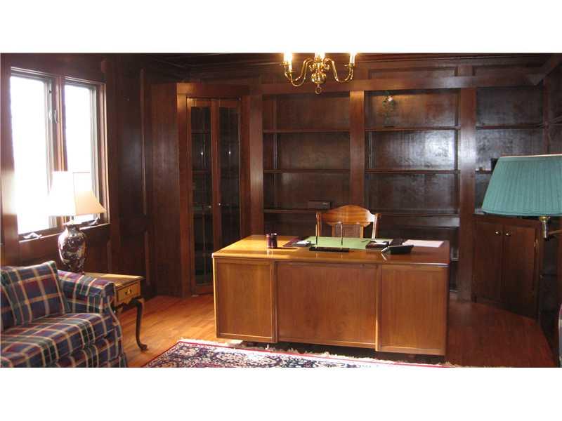 2341 Marbury Road Churchill, PA 15221 - Photo 12 of 21 Studio/Study/Office.