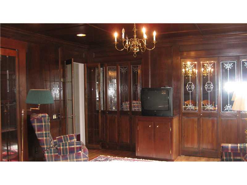 2341 Marbury Road Churchill, PA 15221 - Photo 14 of 21 Studio/Study/Office.