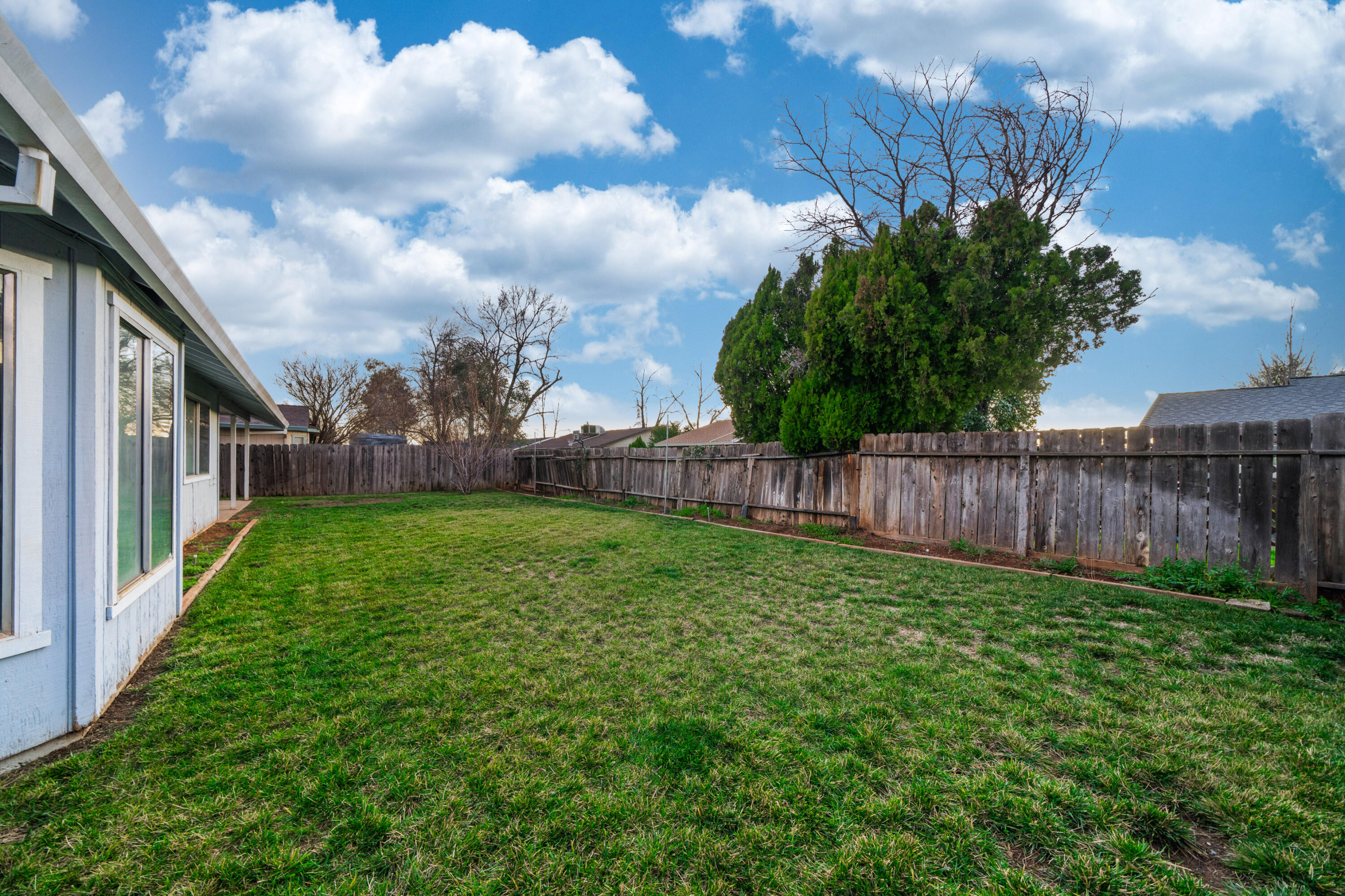 3636 Capricorn Way Redding, CA 96002 - Photo 24 of 24 IMG-06