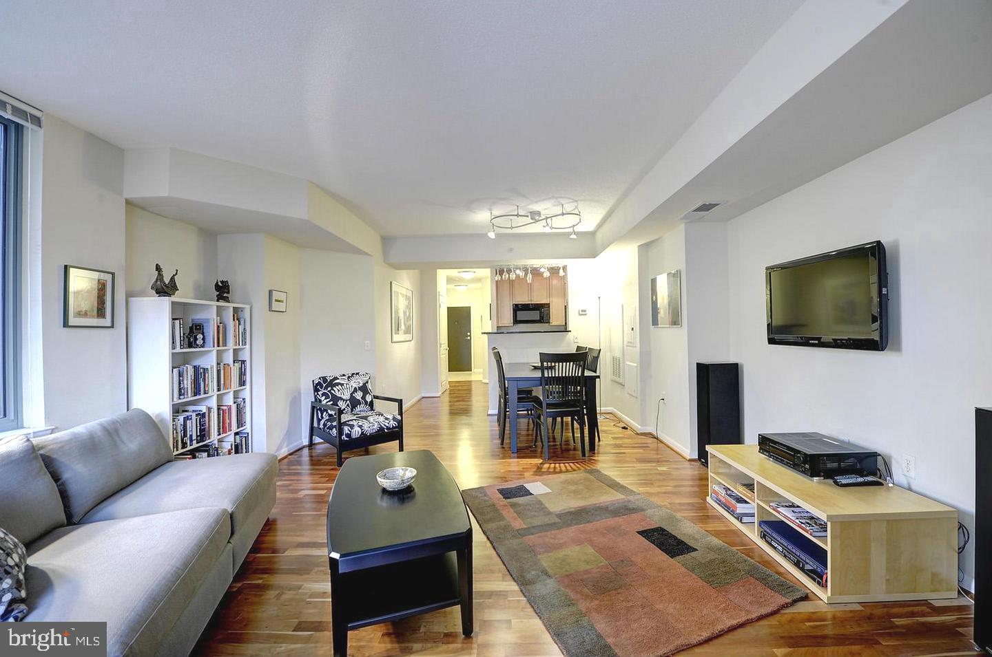 851 North Glebe Road, Unit 909 Arlington, VA 22203 - Photo 9 of 21