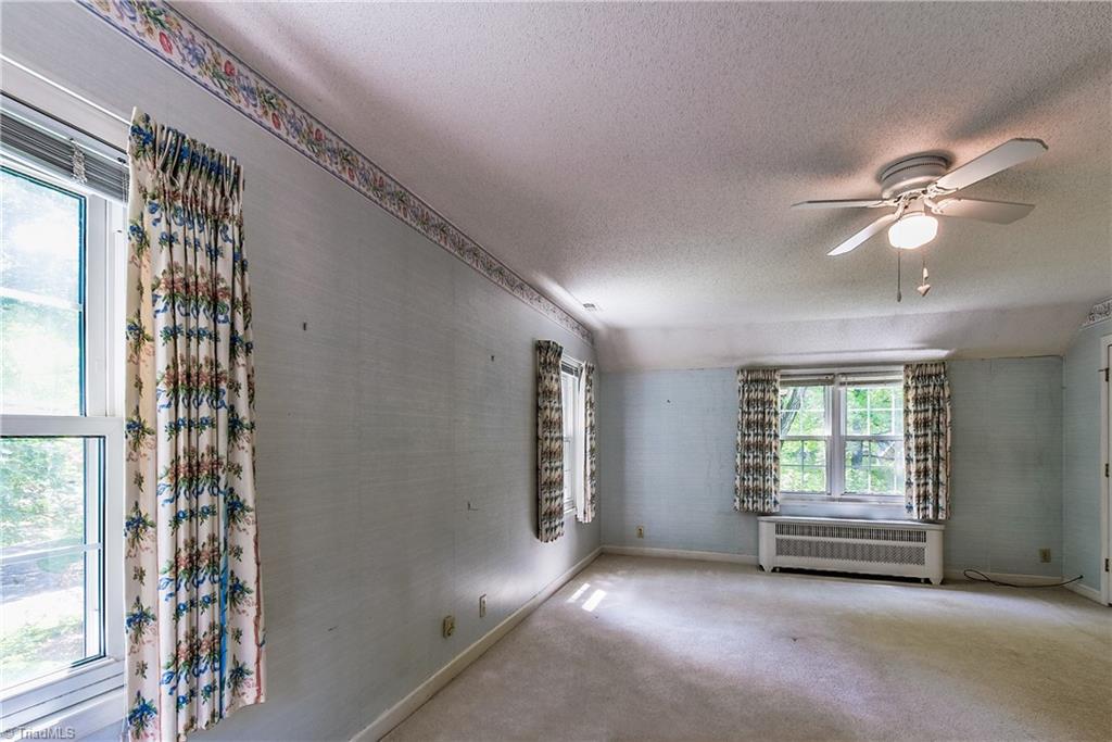 419 Roslyn Road Winston-Salem, NC 27104 - Photo 12 of 16 Gallery Image 12