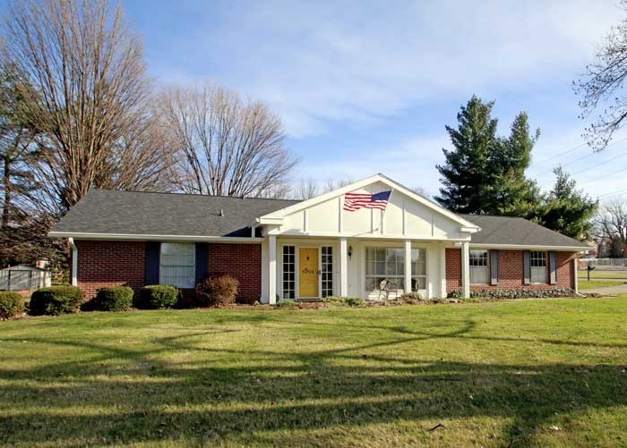 1801 Forbes Road Vincennes, IN 47591 - Photo 1 of 19 Gallery Image 1