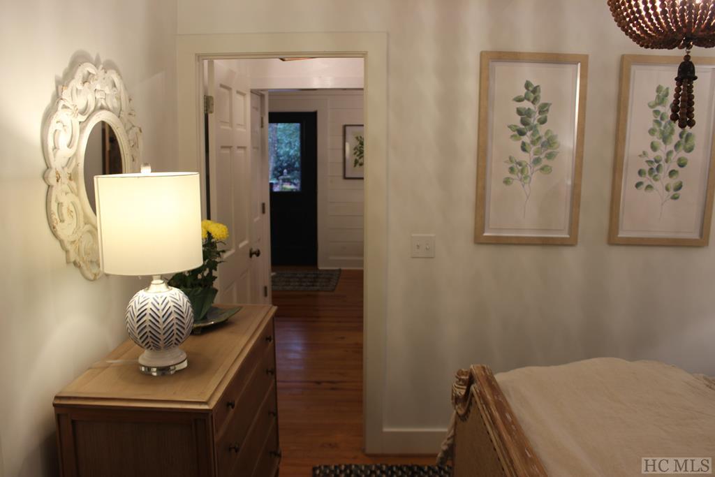 222 Raoul Road Highlands, NC 28741 - Photo 16 of 41 Gallery Image 16