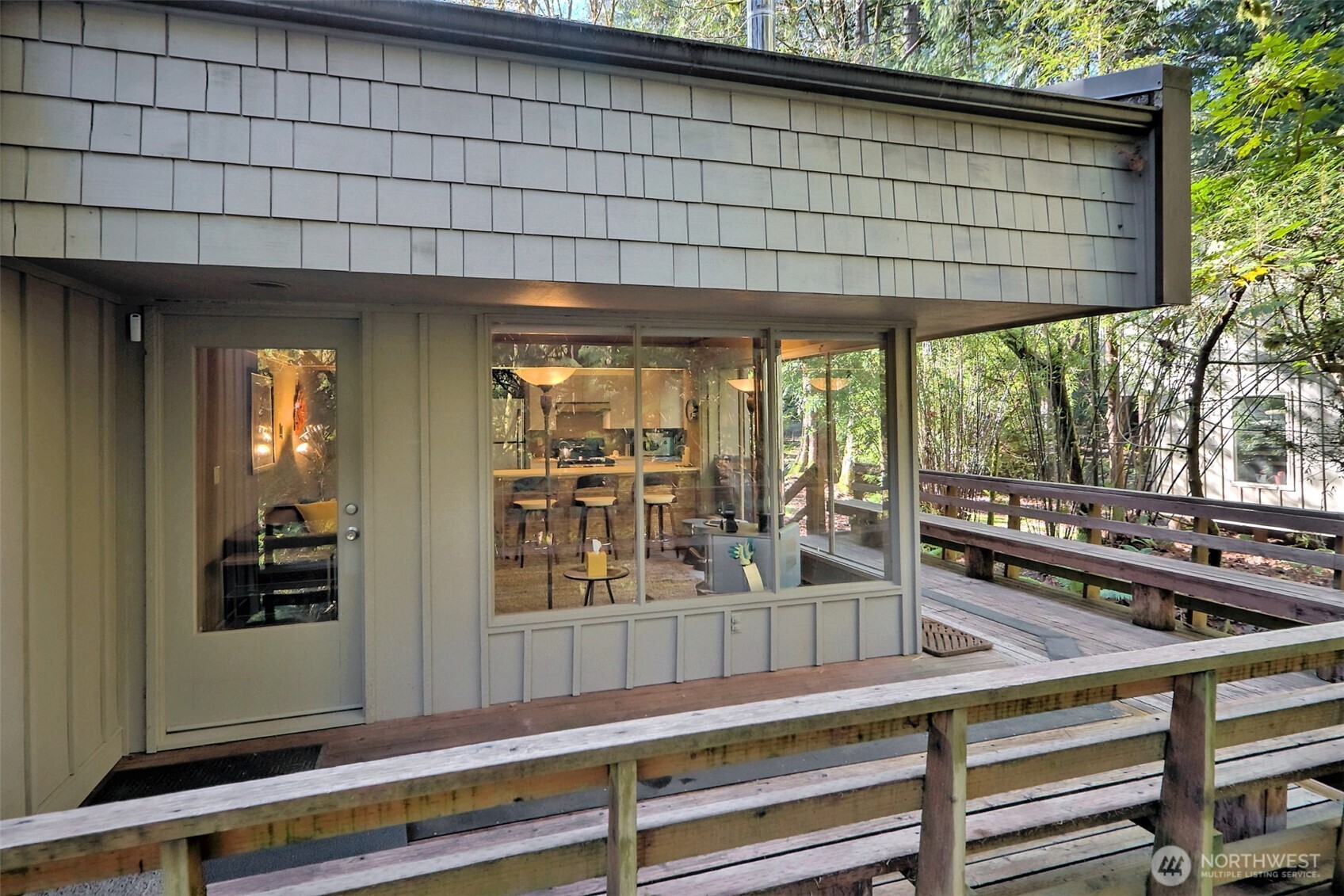 731 East Promontory Road Shelton, WA 98584 - Photo 4 of 37