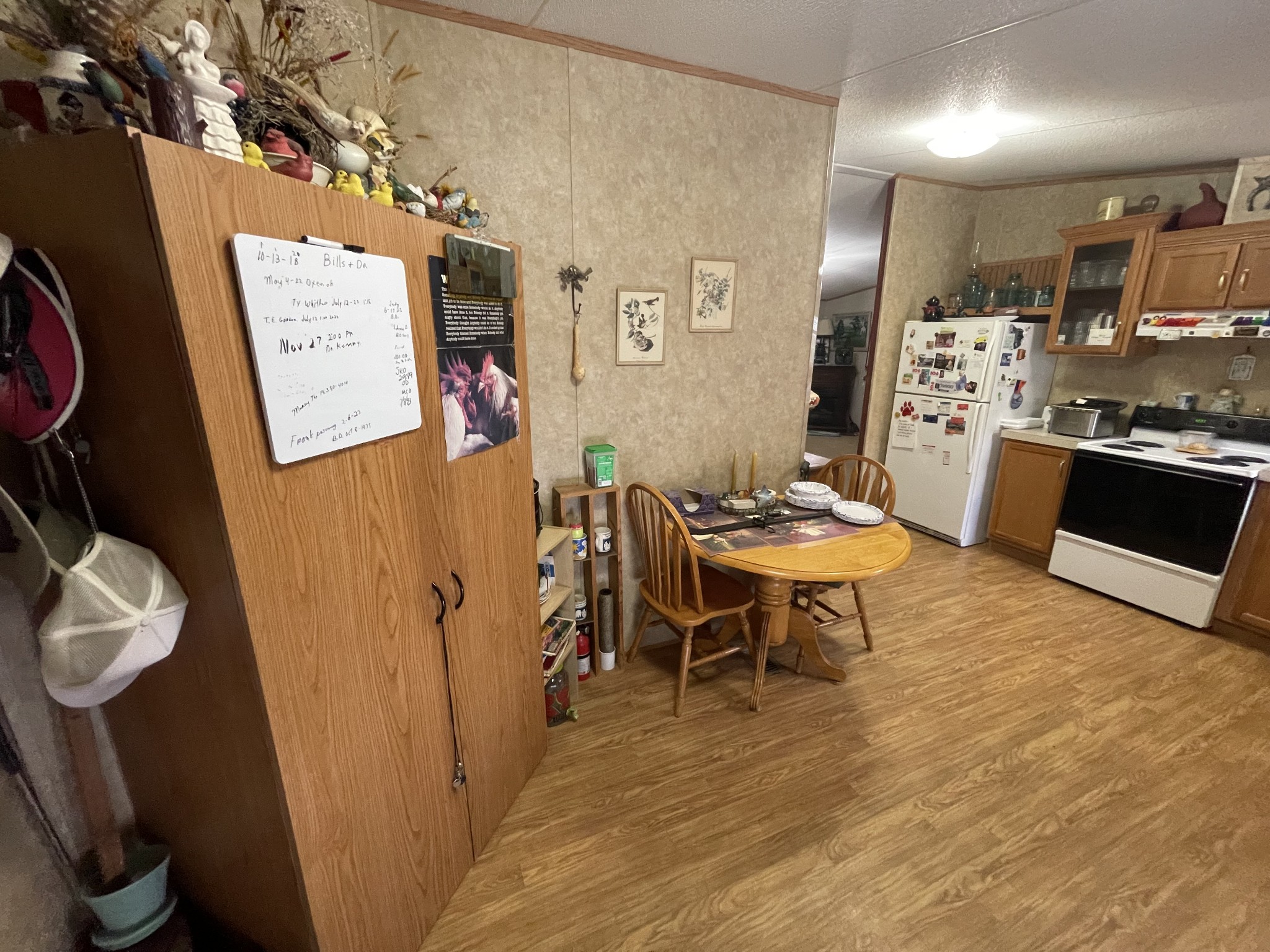 3556 Goshen Road Santa Fe, TN 38482 - Photo 8 of 22 a living room with stainless steel appliances furniture a rug and a view of kitchen